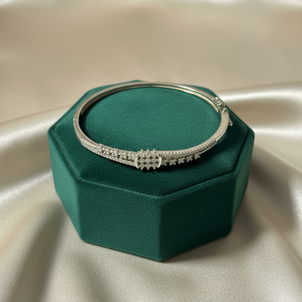 Pave & Cluster Sparkle Bangle