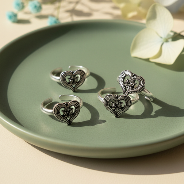 Vintage Oxidized Filigree Heart Adjustable Toe Ring (Set of 4)